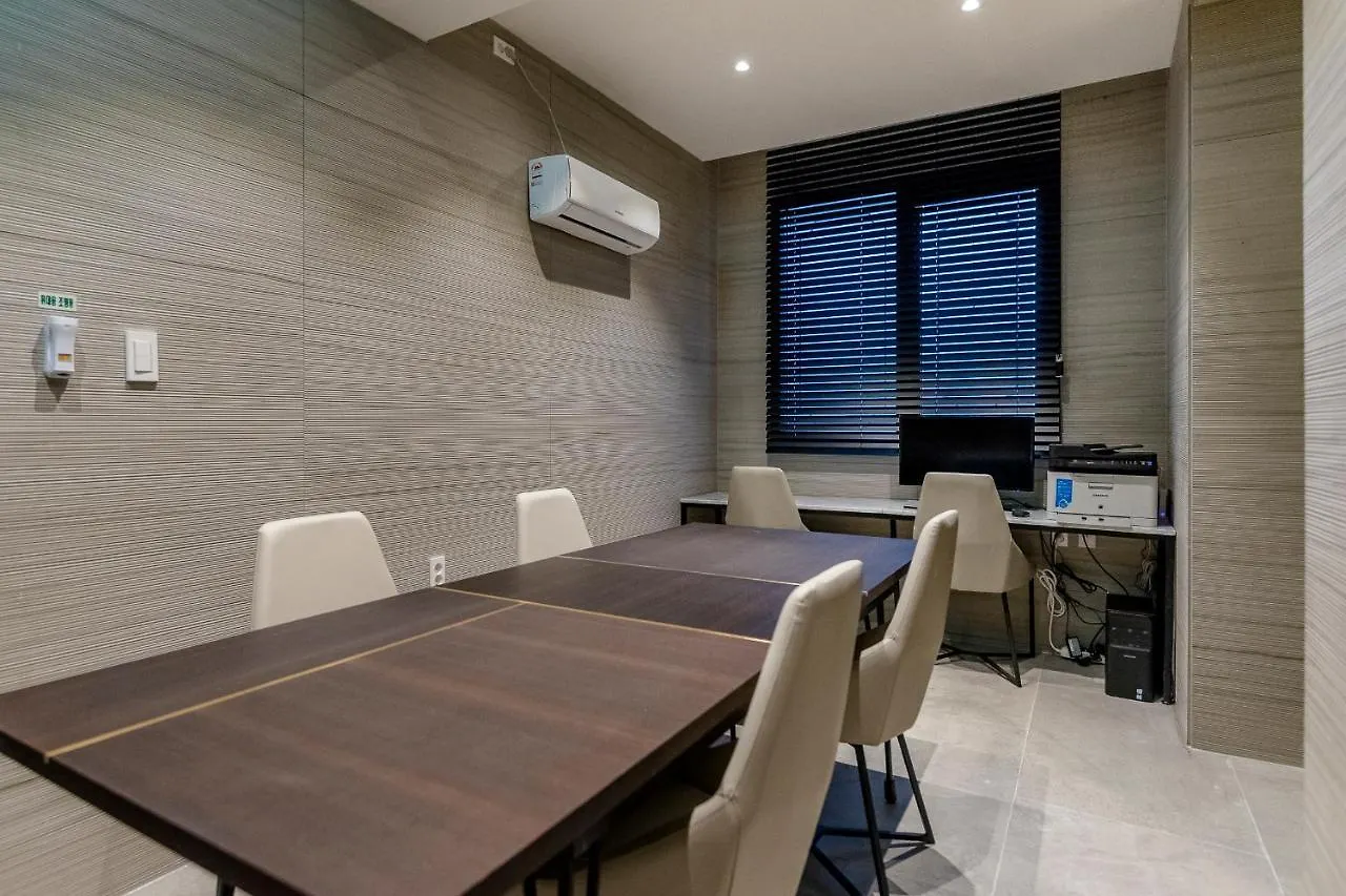 Air Sky Hotel Busan