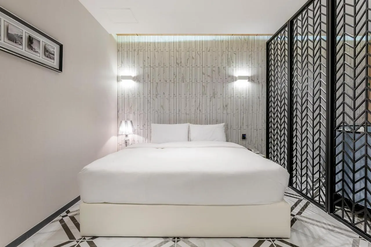 Air Sky Hotel Busan