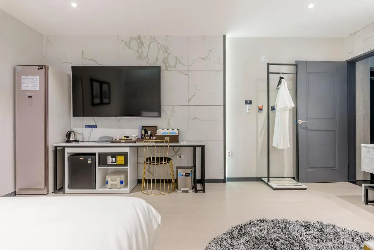 Air Sky Hotel Μπουσάν