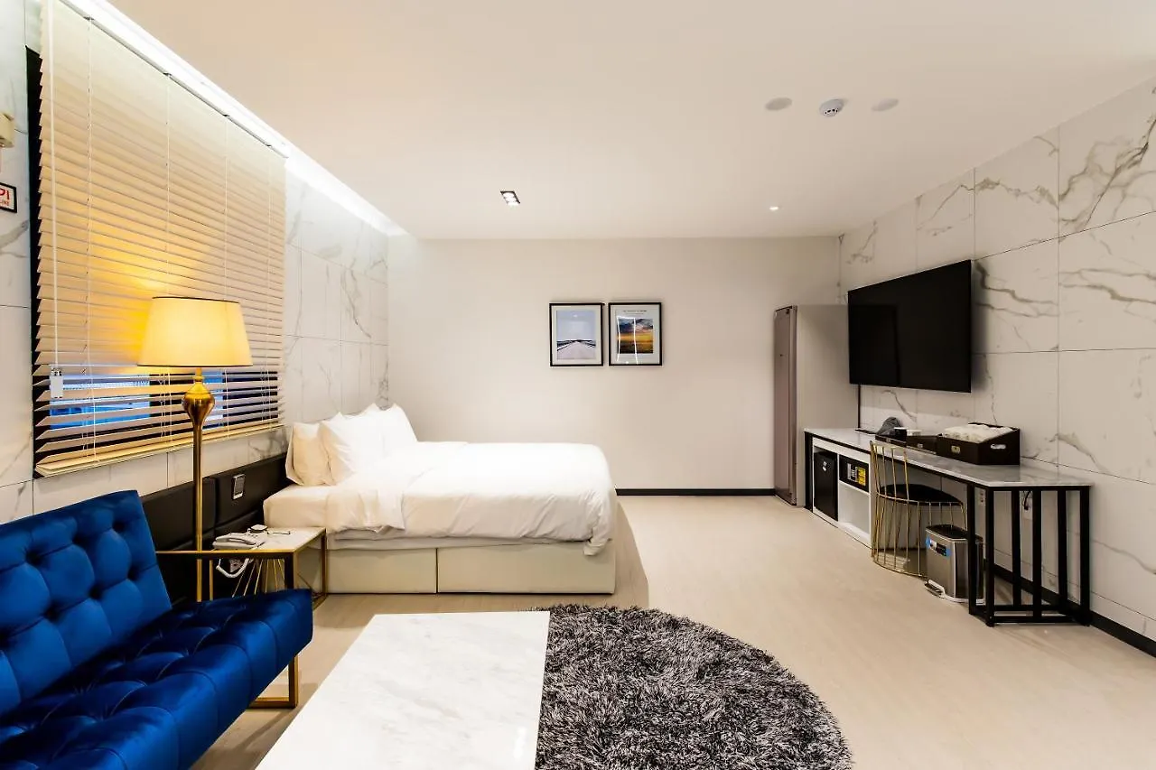 Air Sky Hotel Busan