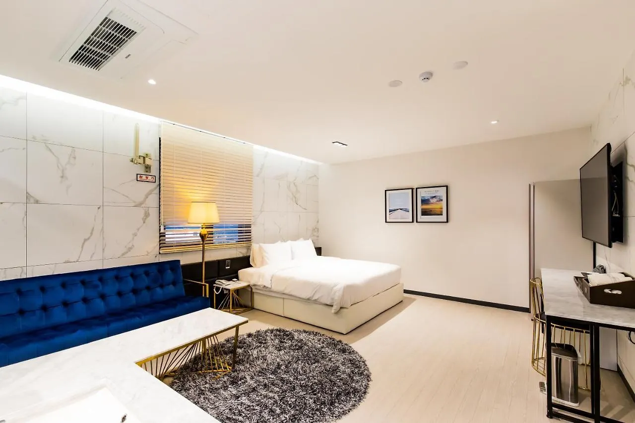 Air Sky Hotel Busan